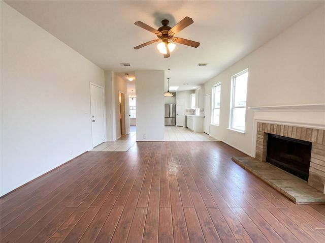 11919 Leaf Oak Drive, Houston, TX 77065