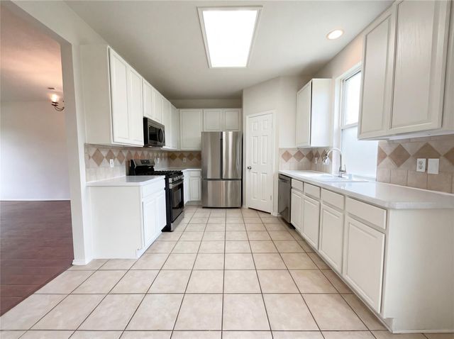 11919 Leaf Oak Drive, Houston, TX 77065