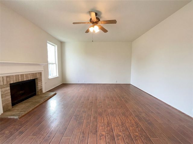 11919 Leaf Oak Drive, Houston, TX 77065