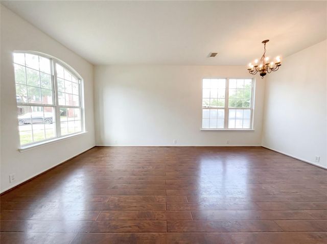 11919 Leaf Oak Drive, Houston, TX 77065