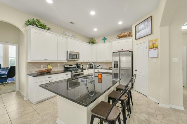 25003 Lakecrest Glen Drive, Katy, TX 77493