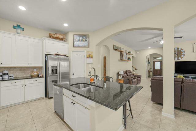 25003 Lakecrest Glen Drive, Katy, TX 77493