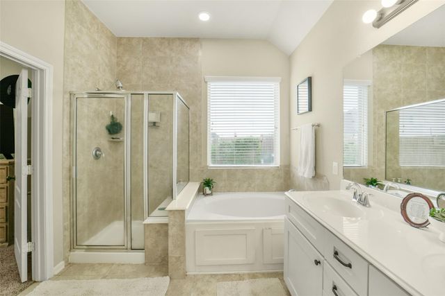 25003 Lakecrest Glen Drive, Katy, TX 77493