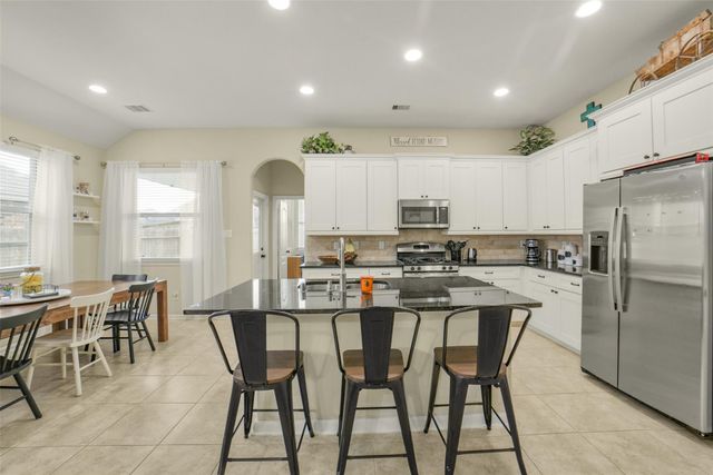 25003 Lakecrest Glen Drive, Katy, TX 77493