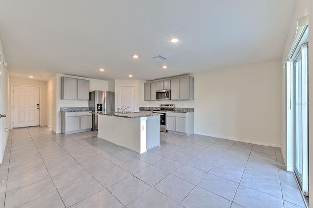 3710 CAPRI COAST DRIVE, Plant City, FL 33565