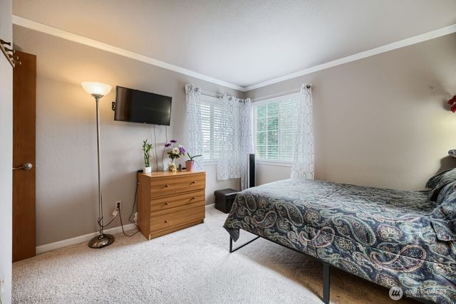15827 SE 156th Court, Renton, WA 98058