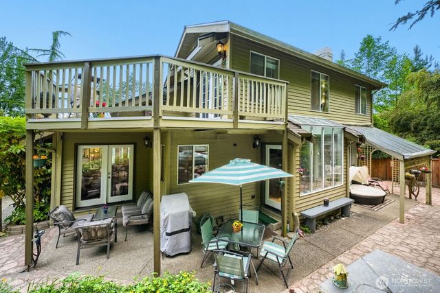 15827 SE 156th Court, Renton, WA 98058