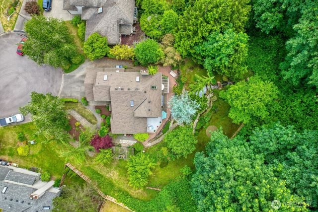 15827 SE 156th Court, Renton, WA 98058