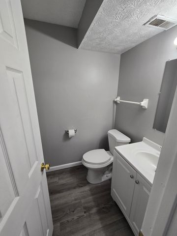 3210-3212 Independence Street, Grove City, OH 43123