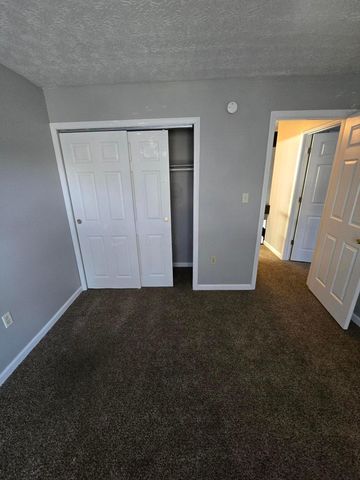 3210-3212 Independence Street, Grove City, OH 43123