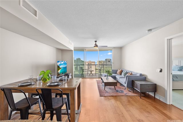 1837 Kalakaua Avenue 2803, Honolulu, HI 96815