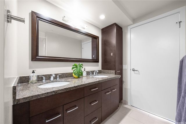 1837 Kalakaua Avenue 2803, Honolulu, HI 96815