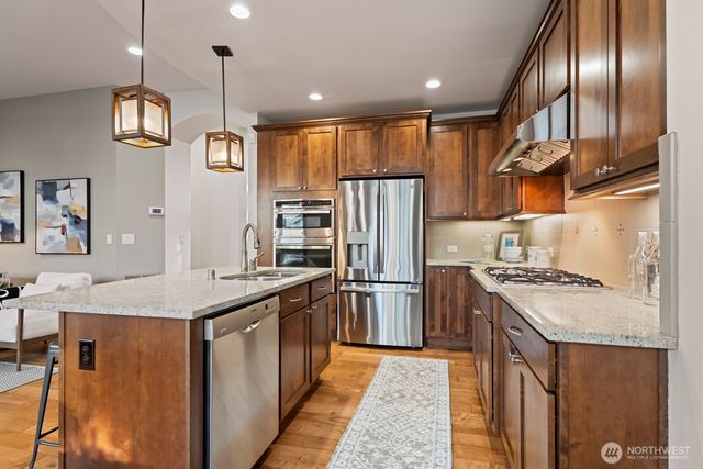 2170 NW Stoney Creek Drive, Issaquah, WA 98027