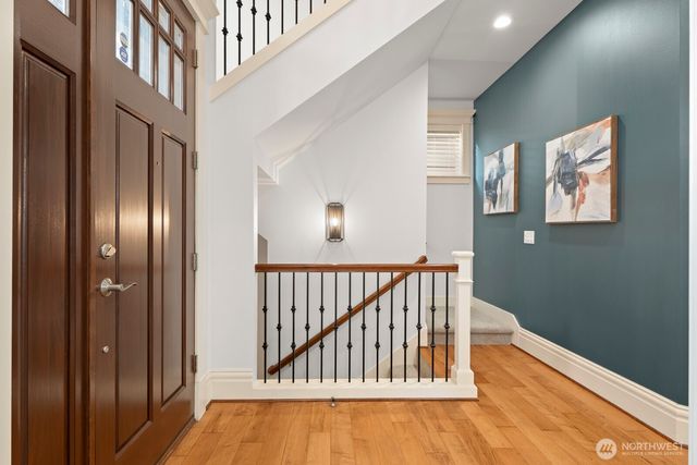 2170 NW Stoney Creek Drive, Issaquah, WA 98027