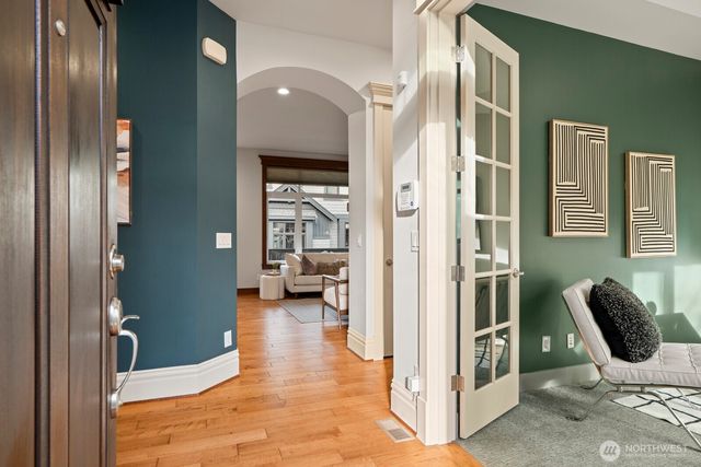 2170 NW Stoney Creek Drive, Issaquah, WA 98027