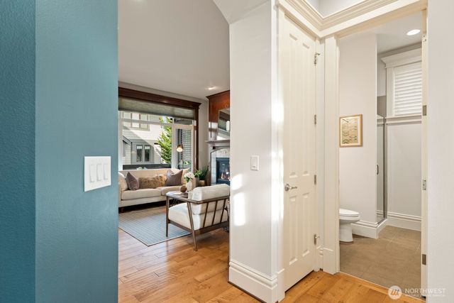 2170 NW Stoney Creek Drive, Issaquah, WA 98027