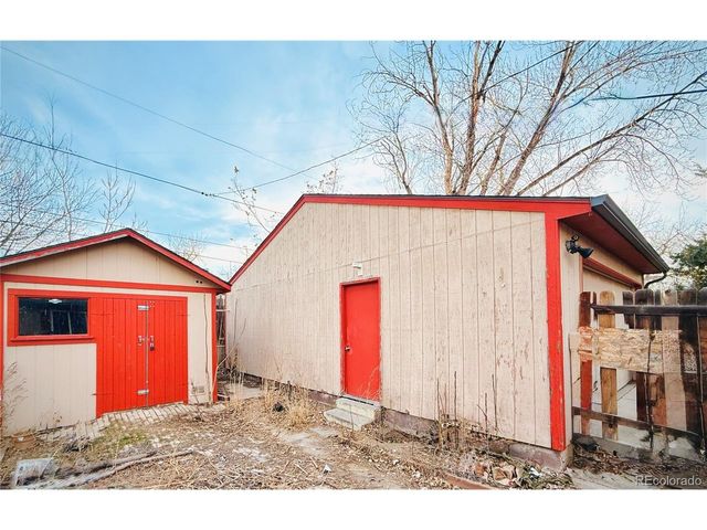 7520 W Oregon Dr, Lakewood, CO 80232