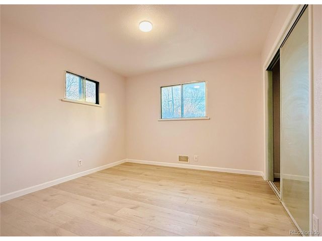 7520 W Oregon Dr, Lakewood, CO 80232