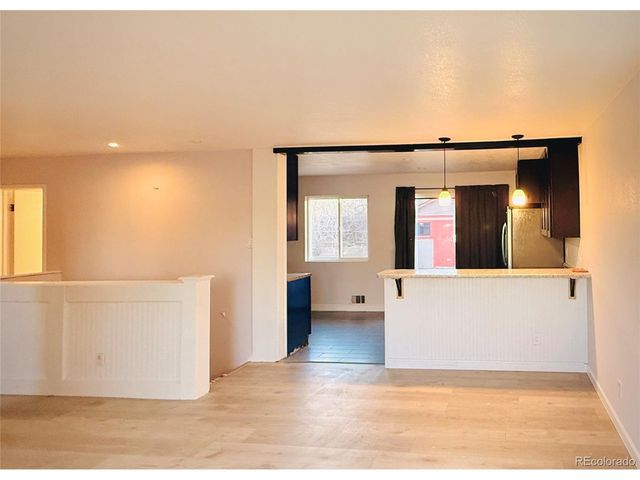 7520 W Oregon Dr, Lakewood, CO 80232