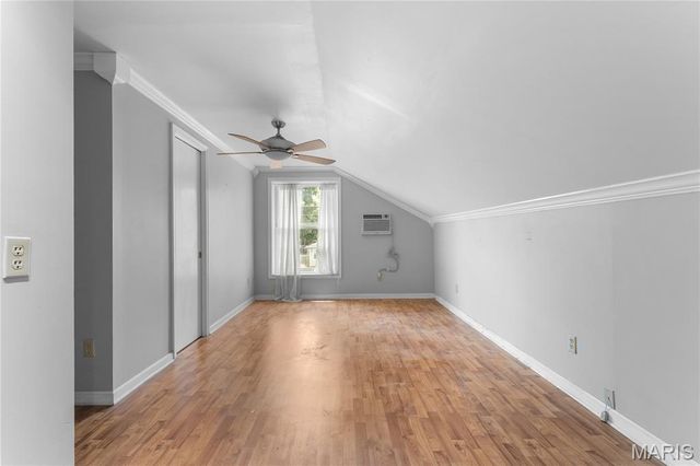 901 Moore Avenue, Sikeston, MO 63801