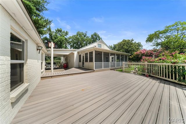 901 Moore Avenue, Sikeston, MO 63801