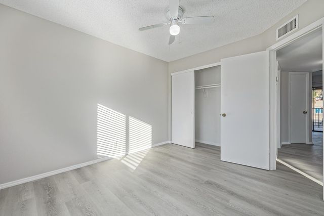 11002 N 15th Avenue Apt 4, Phoenix, AZ 85029