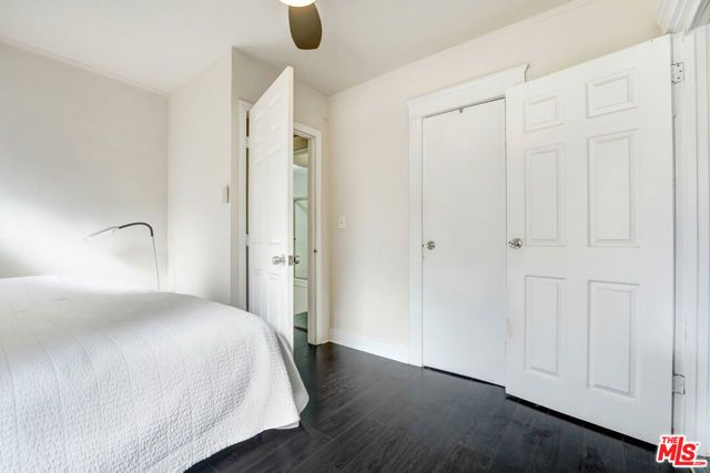 2627 S Cloverdale Avenue, Los Angeles, CA 90016