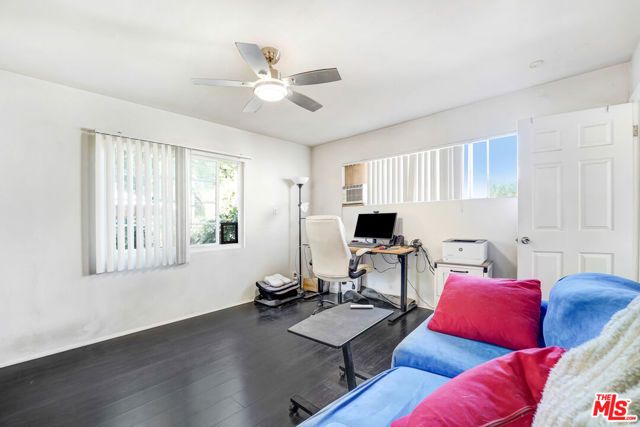 2627 S Cloverdale Avenue, Los Angeles, CA 90016