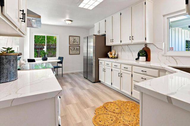 1583 Gilmore Street, Mountain View, CA 94040