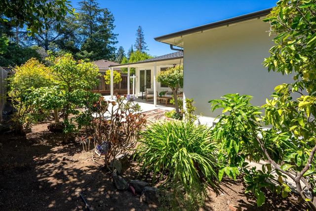 1583 Gilmore Street, Mountain View, CA 94040