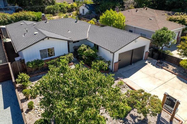 1583 Gilmore Street, Mountain View, CA 94040