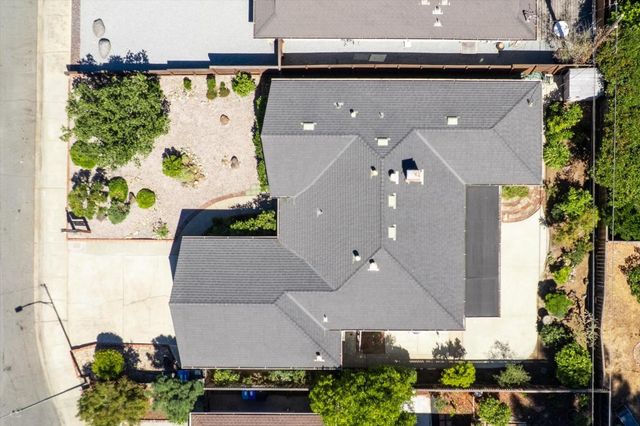 1583 Gilmore Street, Mountain View, CA 94040