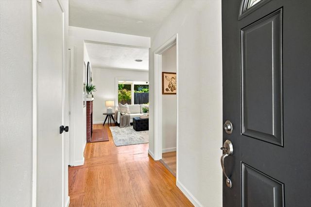 1583 Gilmore Street, Mountain View, CA 94040
