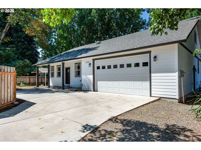 258 Waite St, Eugene, OR 97402