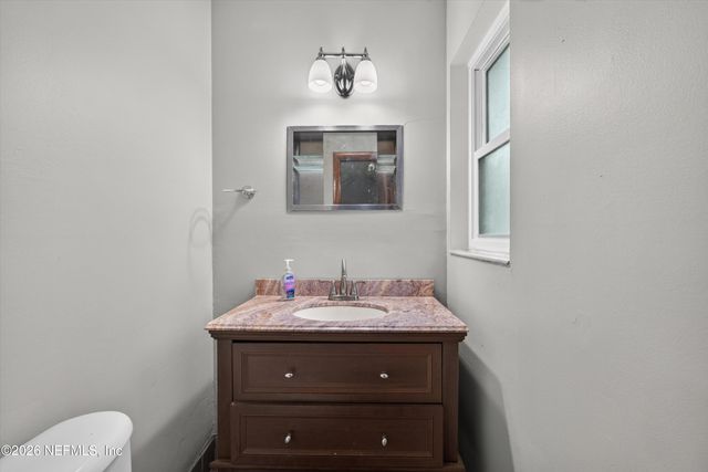 11462 ELANE Drive, Jacksonville, FL 32218
