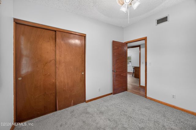 11462 ELANE Drive, Jacksonville, FL 32218