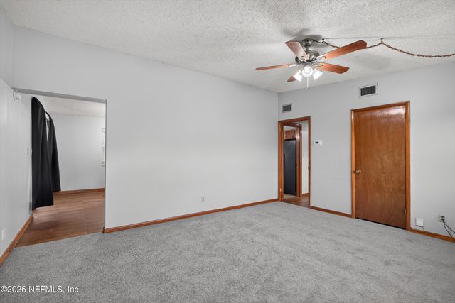 11462 ELANE Drive, Jacksonville, FL 32218