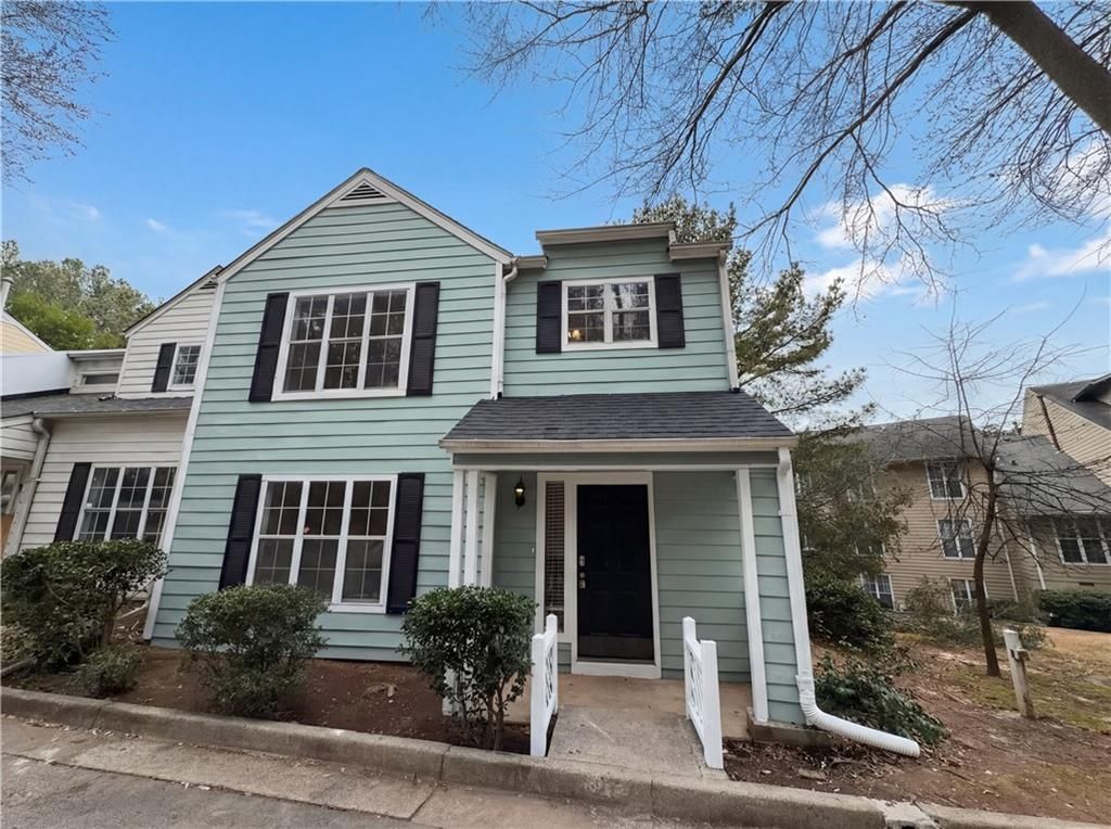 105 Vineyard Pond NW Drive, Norcross, GA 30071