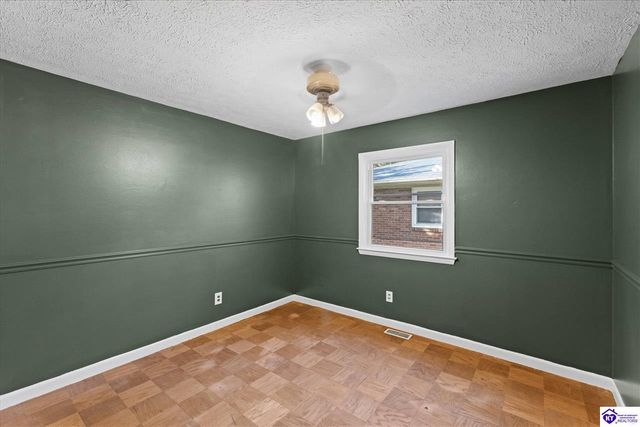 2911 Chippewa Drive, Owensboro, KY 42301