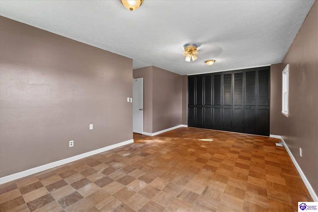 2911 Chippewa Drive, Owensboro, KY 42301