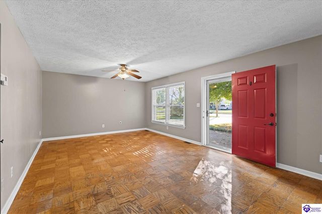 2911 Chippewa Drive, Owensboro, KY 42301
