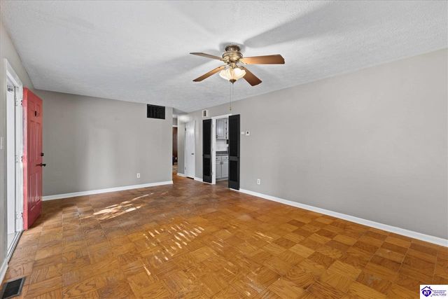2911 Chippewa Drive, Owensboro, KY 42301
