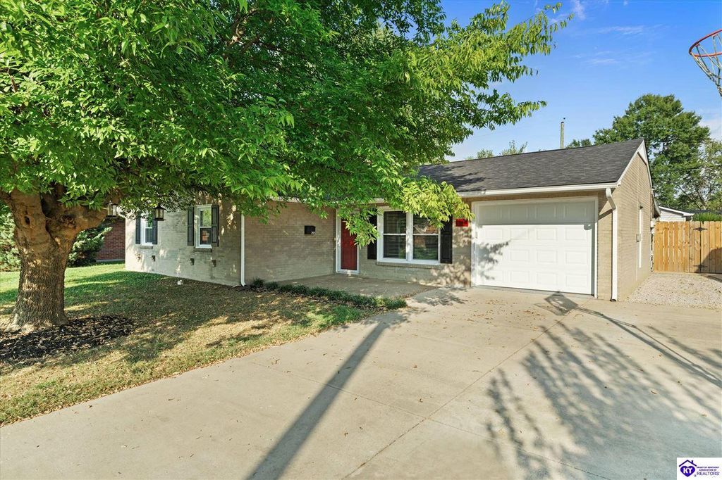 2911 Chippewa Drive, Owensboro, KY 42301