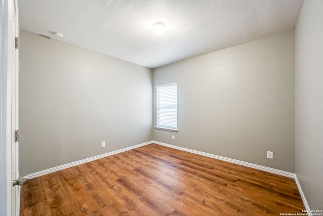 10511 GENTLE FOX BAY, San Antonio, TX 78245