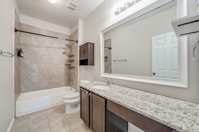 10511 GENTLE FOX BAY, San Antonio, TX 78245