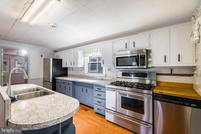 25 RINKER GATE, Fort Valley, VA 22652