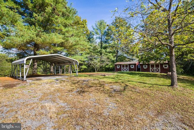 25 RINKER GATE, Fort Valley, VA 22652