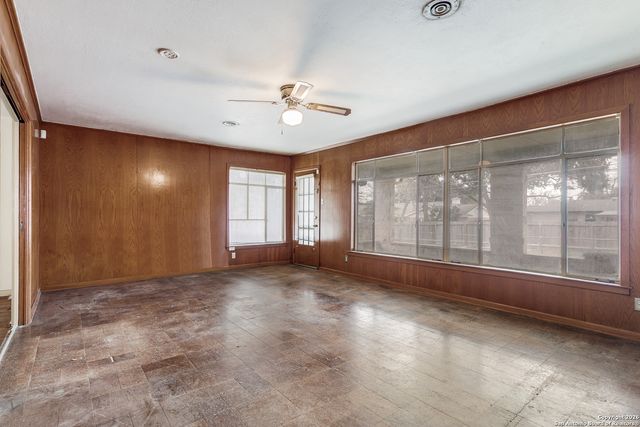 2334 W Gramercy, San Antonio, TX 78201