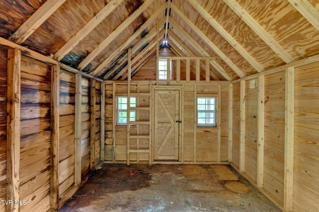 1306 Old Stage Road, Johnson City, TN 37615