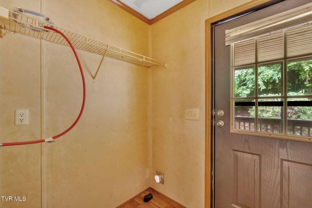 1306 Old Stage Road, Johnson City, TN 37615